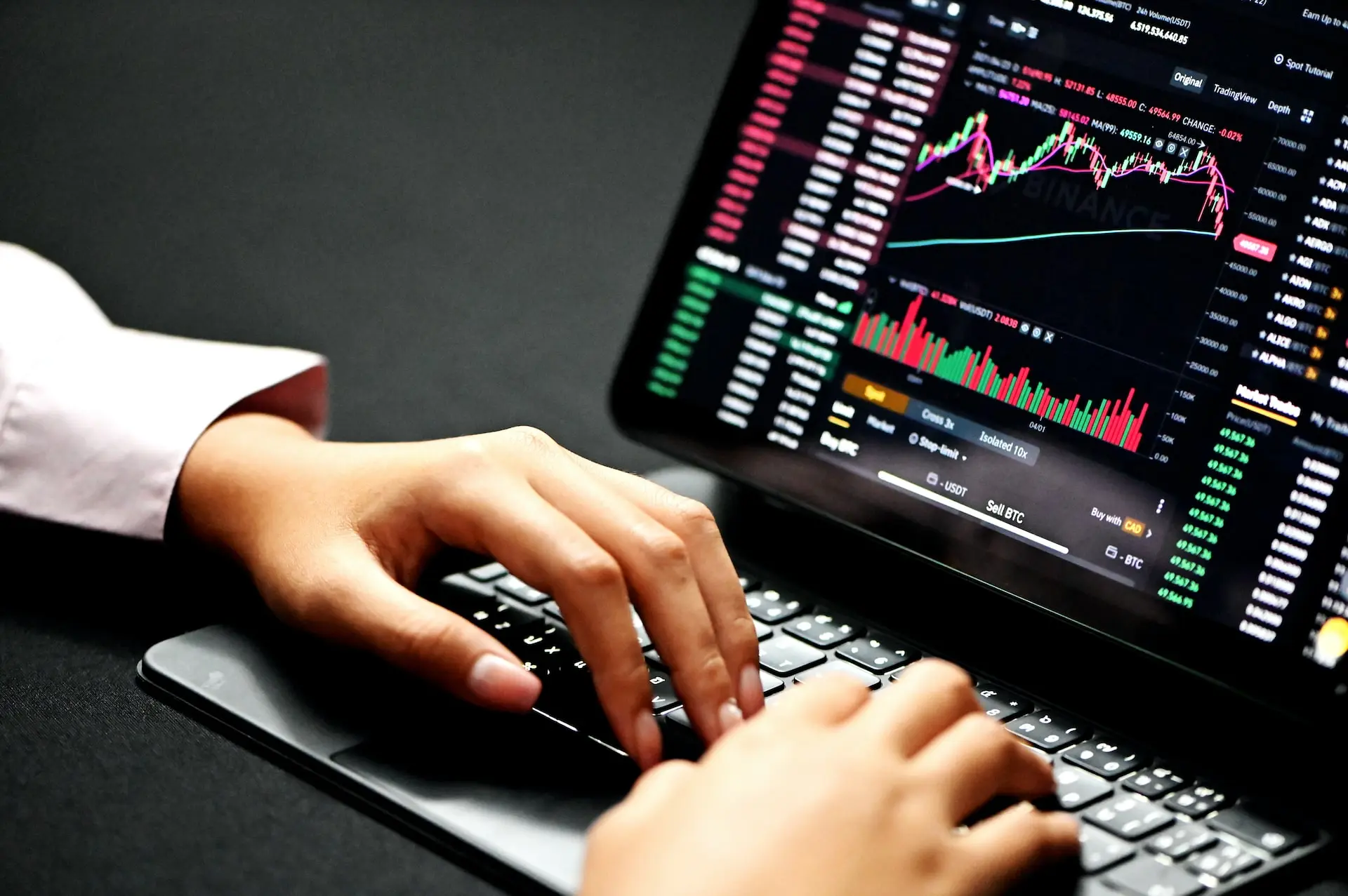 Financial reporting on a laptop