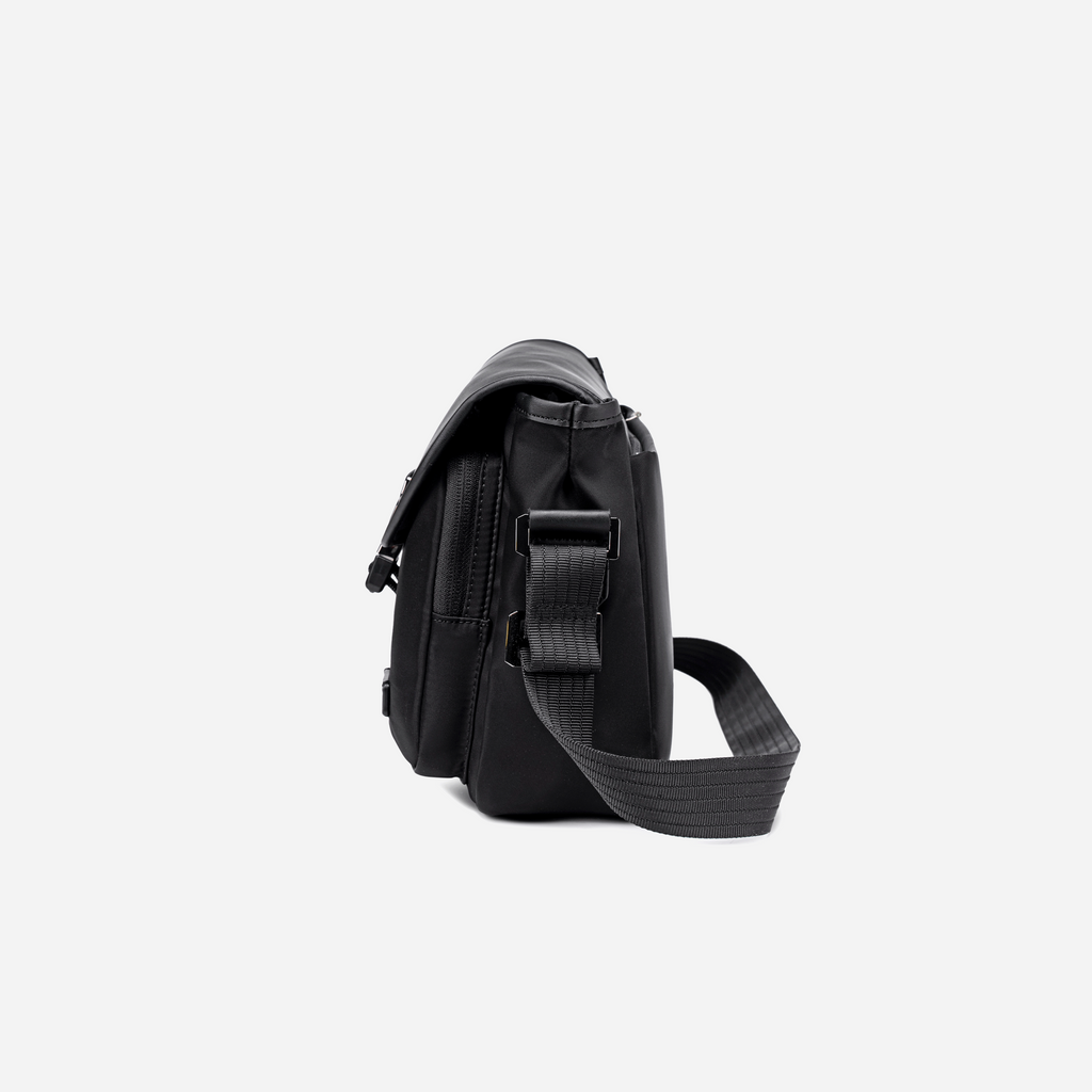 Arctic Hunter K00827 Black Crossbody Bag 3