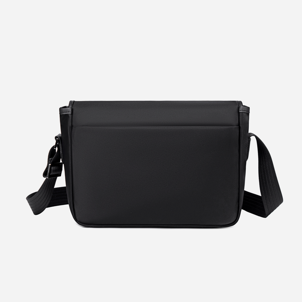 K00827 Black Crossbody Bag 4