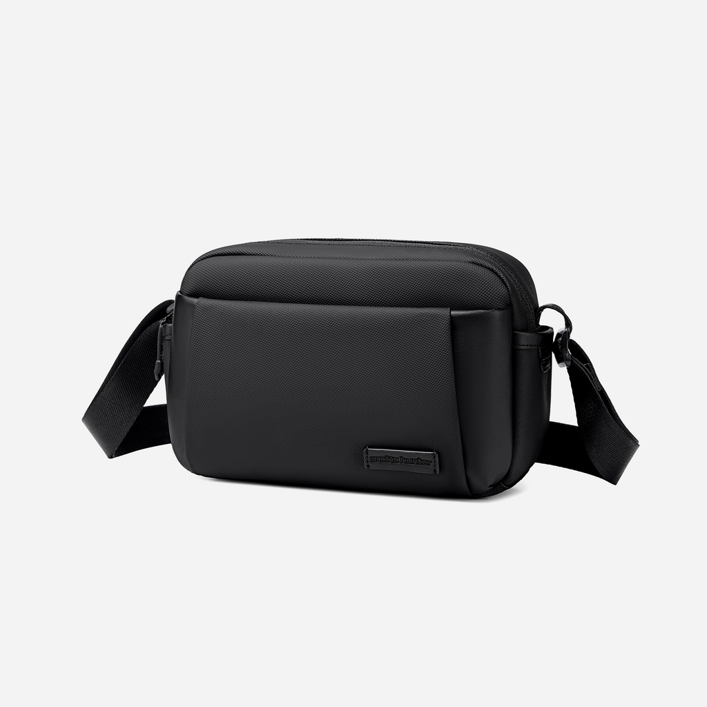 K00943 Black Crossbody Bag 2