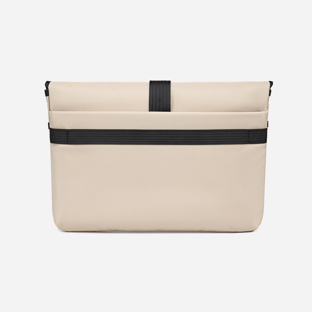 GWB00820 Beige Laptop Sleeve — 14 inches 3