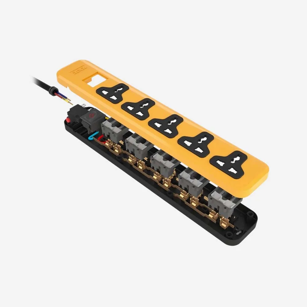 iLOCK 5026 Power Strip 5Universal Outlets with Overload Switch 3M